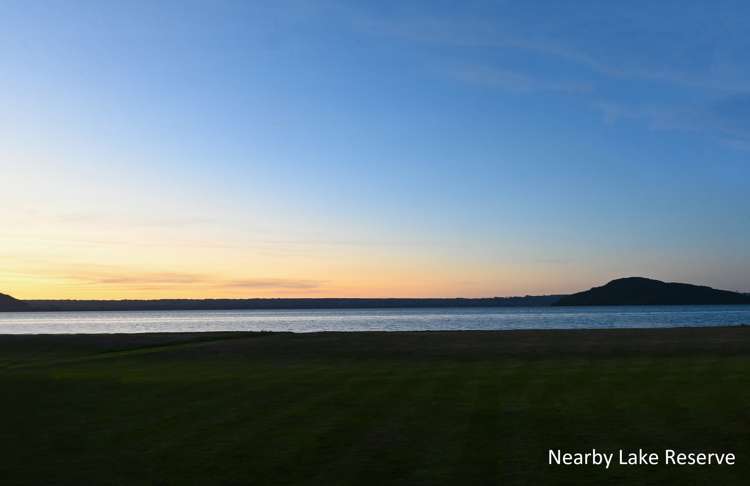 2 Cooper Avenue Holdens Bay_16