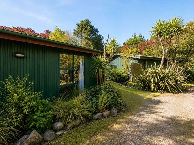 4 Kiwi Avenue Waikuku Beach_9