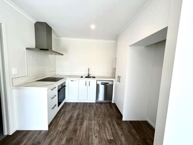 17B Tui Road 11073_1