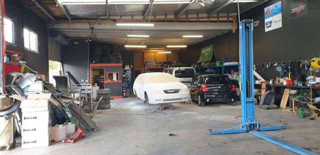 369 West Coast Road Glen Eden_2