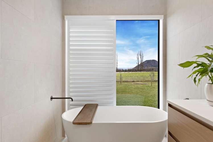 12 Little Orchard Way Wanaka_20