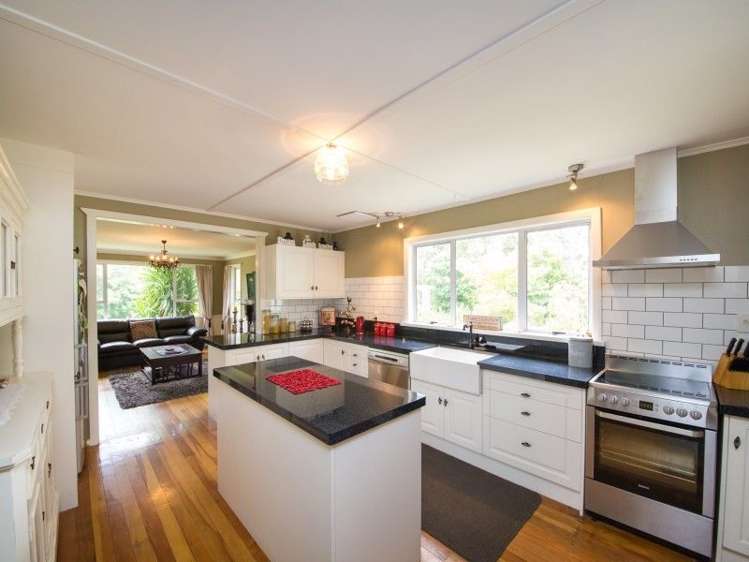 1112 Rangiotu Road Rangiotu_7