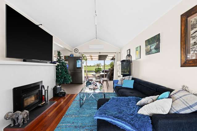 20 Shrimpton Road Haumoana_3