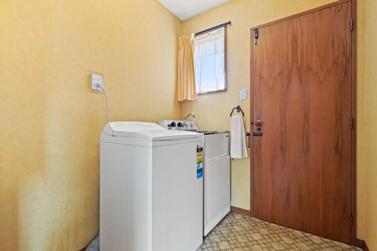 2/4 Limburg Lane Spreydon_18