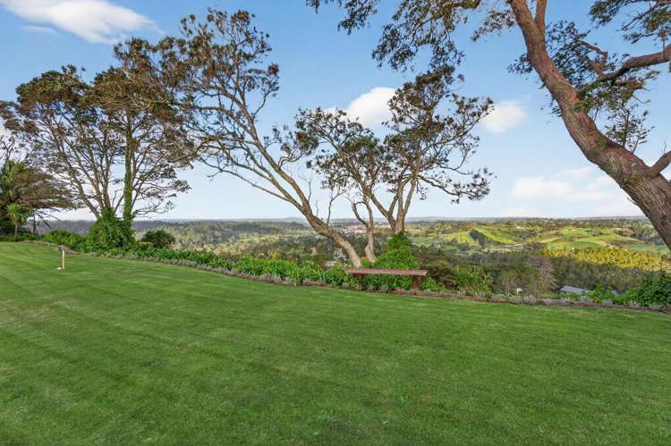 11 and 13 Puketaha Road Swanson_9