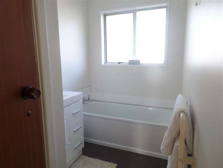 1/177a Grimseys Road Redwood_7