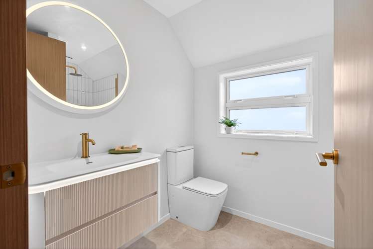 7/46 Cuba Street Petone_12