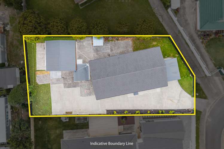 10 Rimini Place Clover Park_18