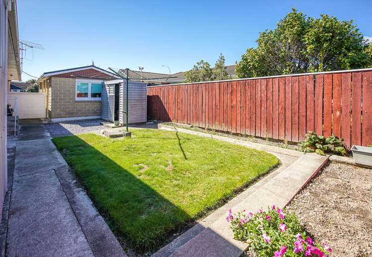 26 Fergusson Street Stoke_16