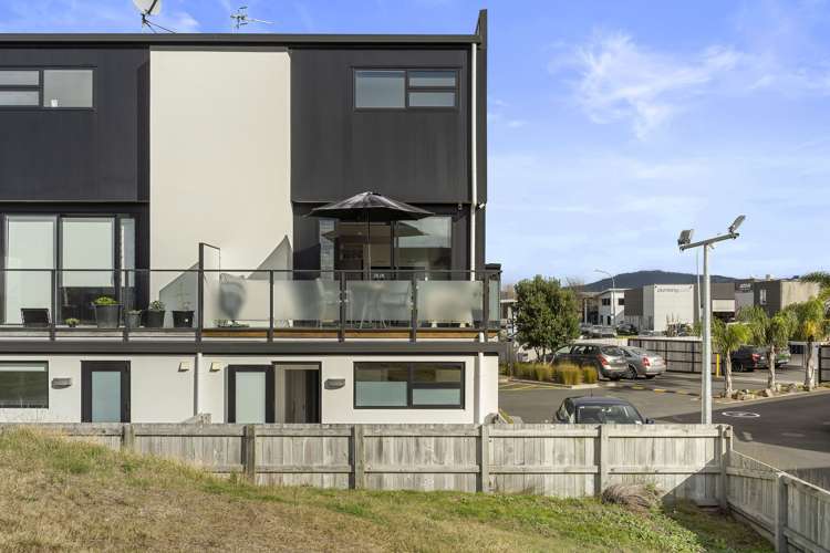 1/18 Ashley Place Papamoa_2