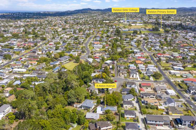 8 Alston Avenue Kelston_14