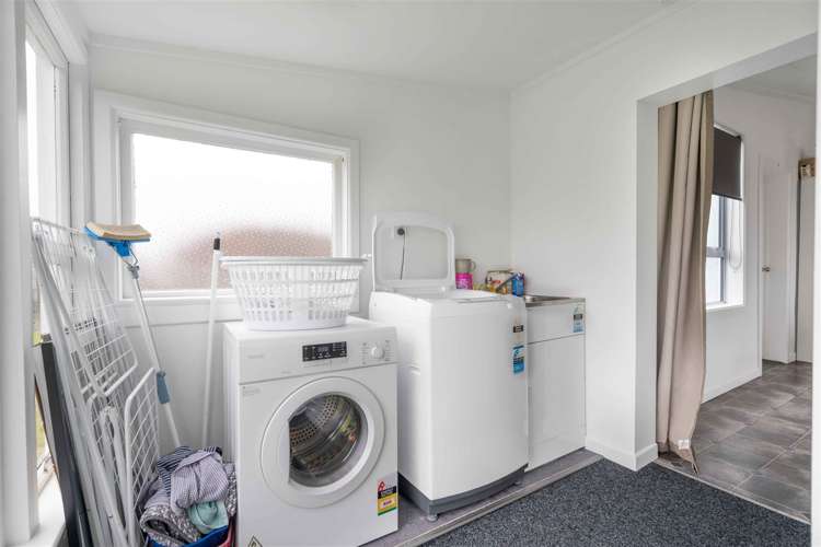 46 Lowe Street Avenal_8