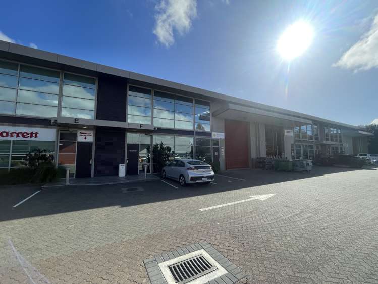 F/61 Hugo Johnston Drive Penrose_5