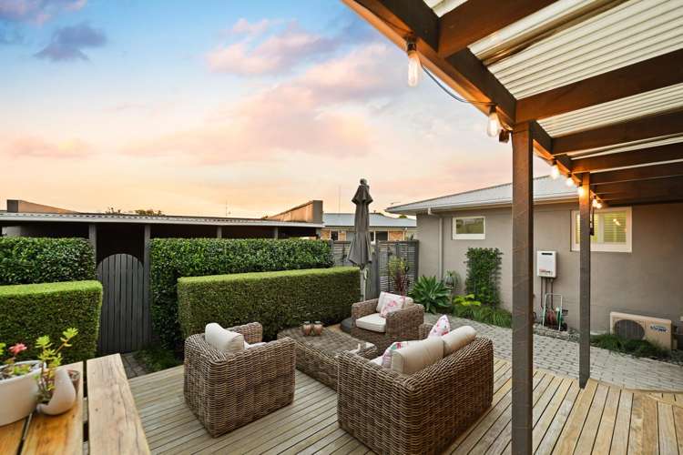 6 Tudor Crescent Chedworth_20