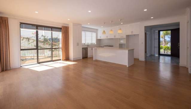 35 Fennell Crescent Silverdale_3