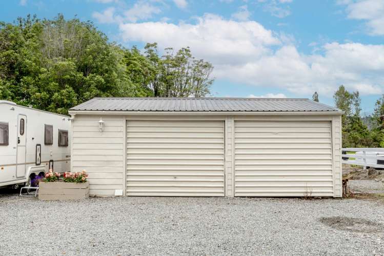 158 Golf Links Road Kaiata_25