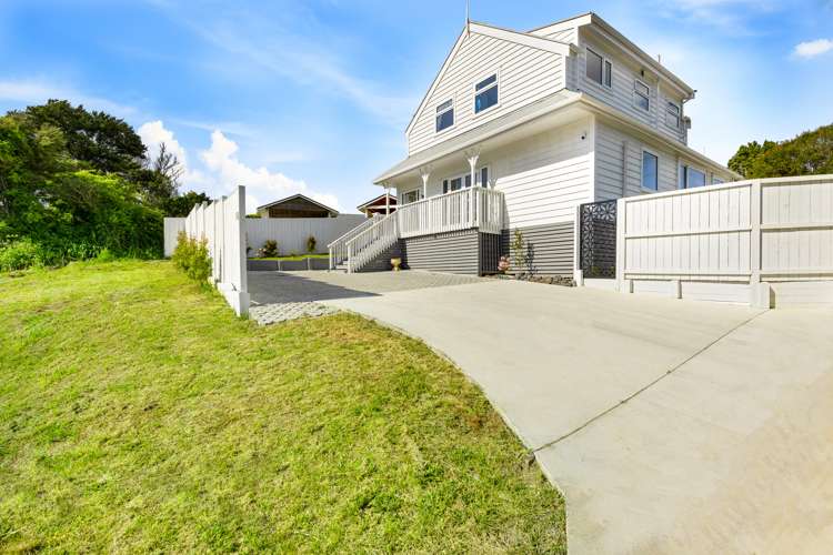 13 Kyle Road Greenhithe_18