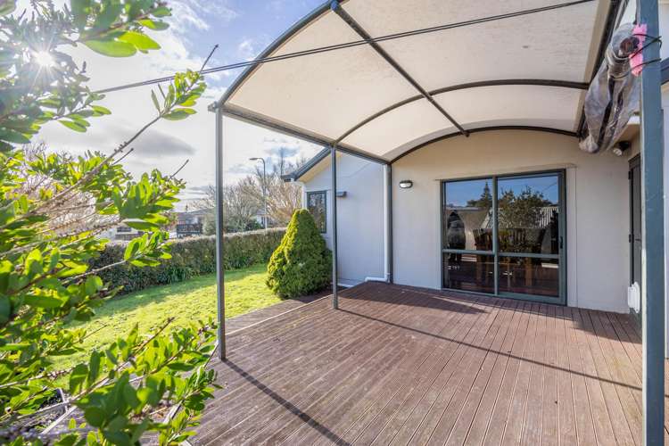 1 Sunnyhills Avenue Glenview_10