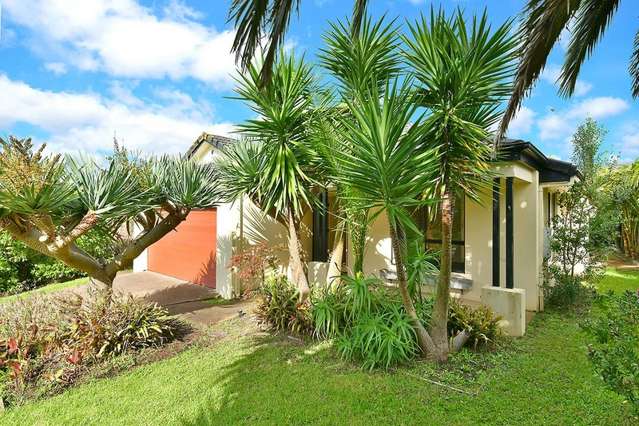 84 Pinecrest Drive Gulf Harbour_1