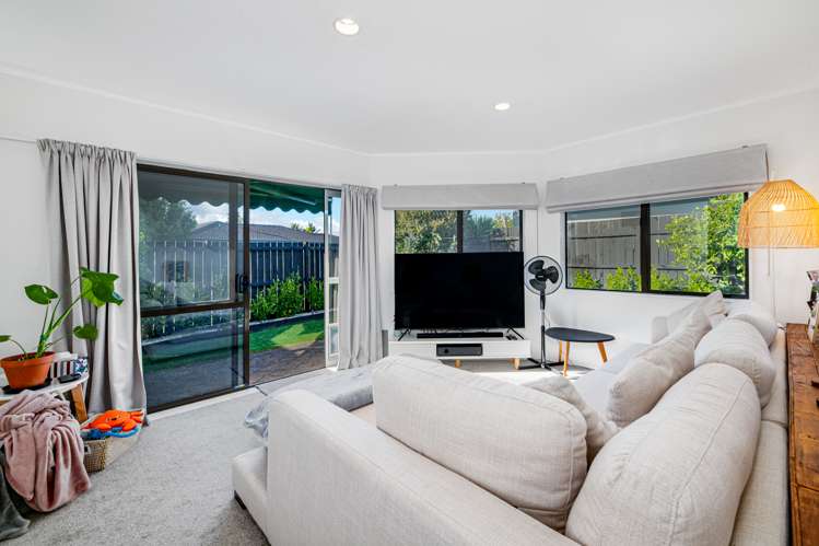 1 Welcome Place Henderson_3