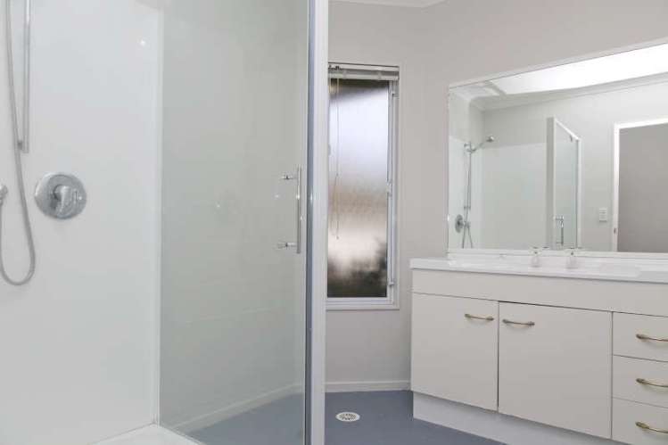 10 Te Moenga Park Acacia Bay_15