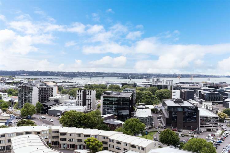 1111/145 Nelson Street Auckland Central_17