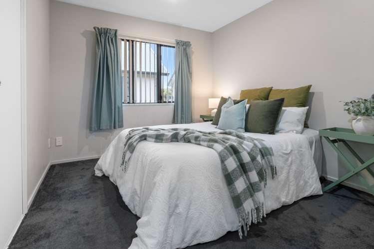 126 Sherborne Street St Albans_11