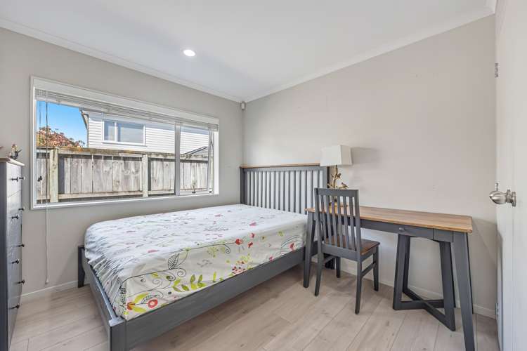 10 Reno Way Flat Bush_18