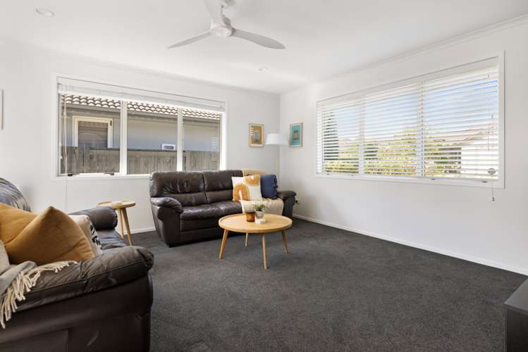 5 Montrose Place Pyes Pa_10