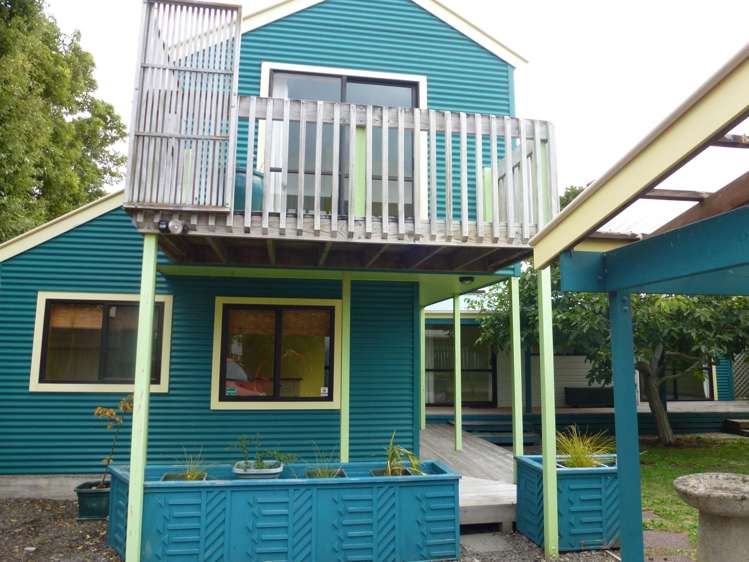 24 Worcester Street West End_0