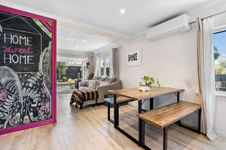 19 Tahi Terrace Glen Eden_4