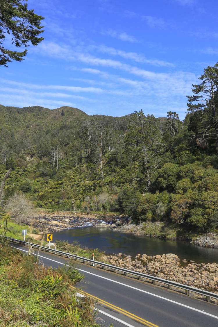 4 & 6 Bush Street Karangahake_21