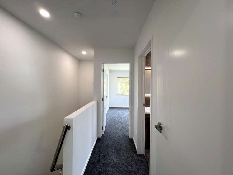 5/16 Reynella Drive Massey_11