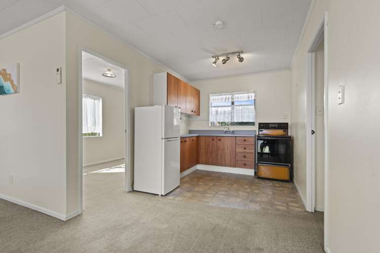 3 Ruanui Street Himatangi Beach_5
