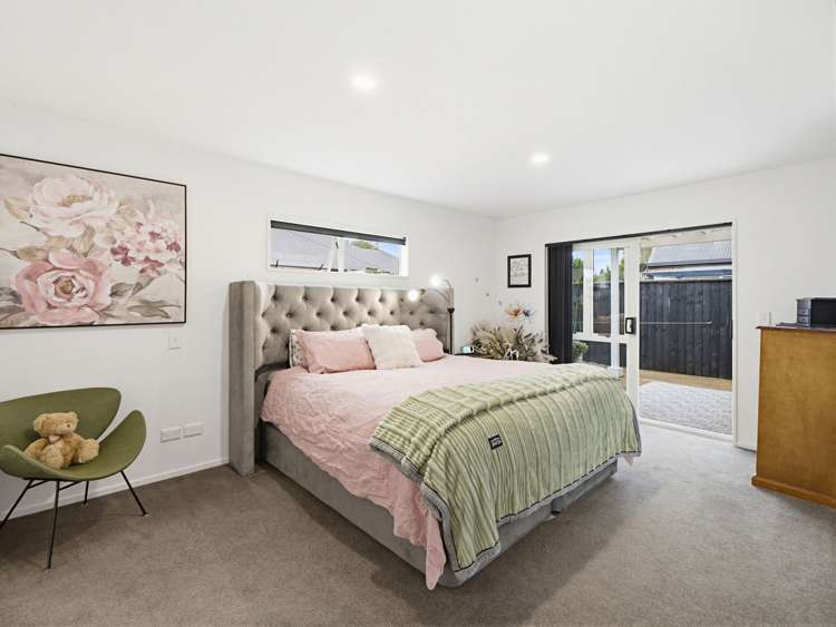 25 Wellington Street Ashley_25