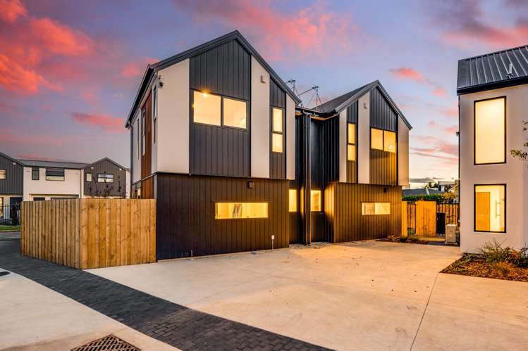 2/1 Huia Street Riccarton_7