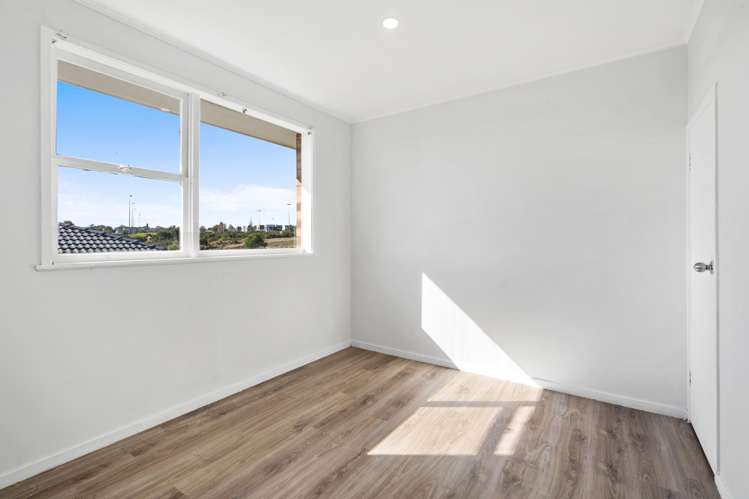 9/85 Edmonton Road_4