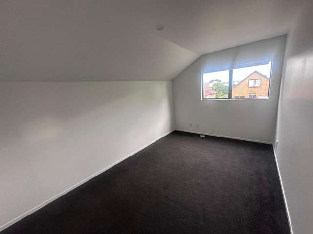 1/16 Yang Place Papakura_4