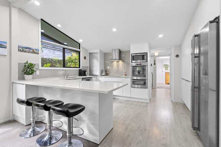 16 Roderick Street Otumoetai_1