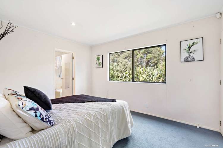 1/42 Brains Road Kelston_10