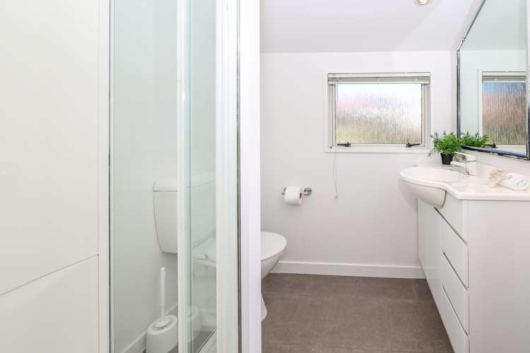 6 Harbour Heights Waverley_32