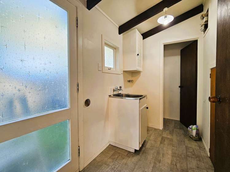 2/135b Vauxhall Road Narrow Neck_17