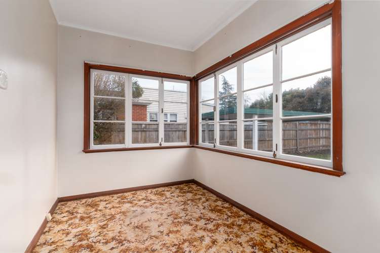 19 Masters Crescent Masterton_5