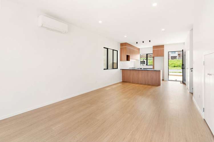 16 Toetoe Street Westgate_7