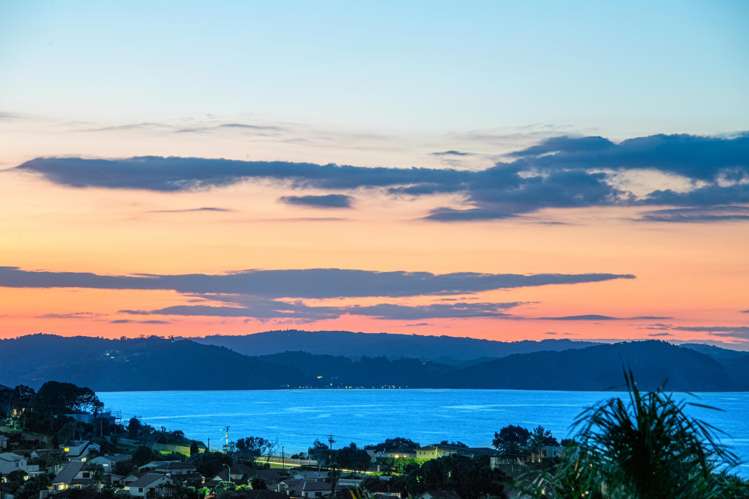 105 Alec Craig Way Gulf Harbour_13