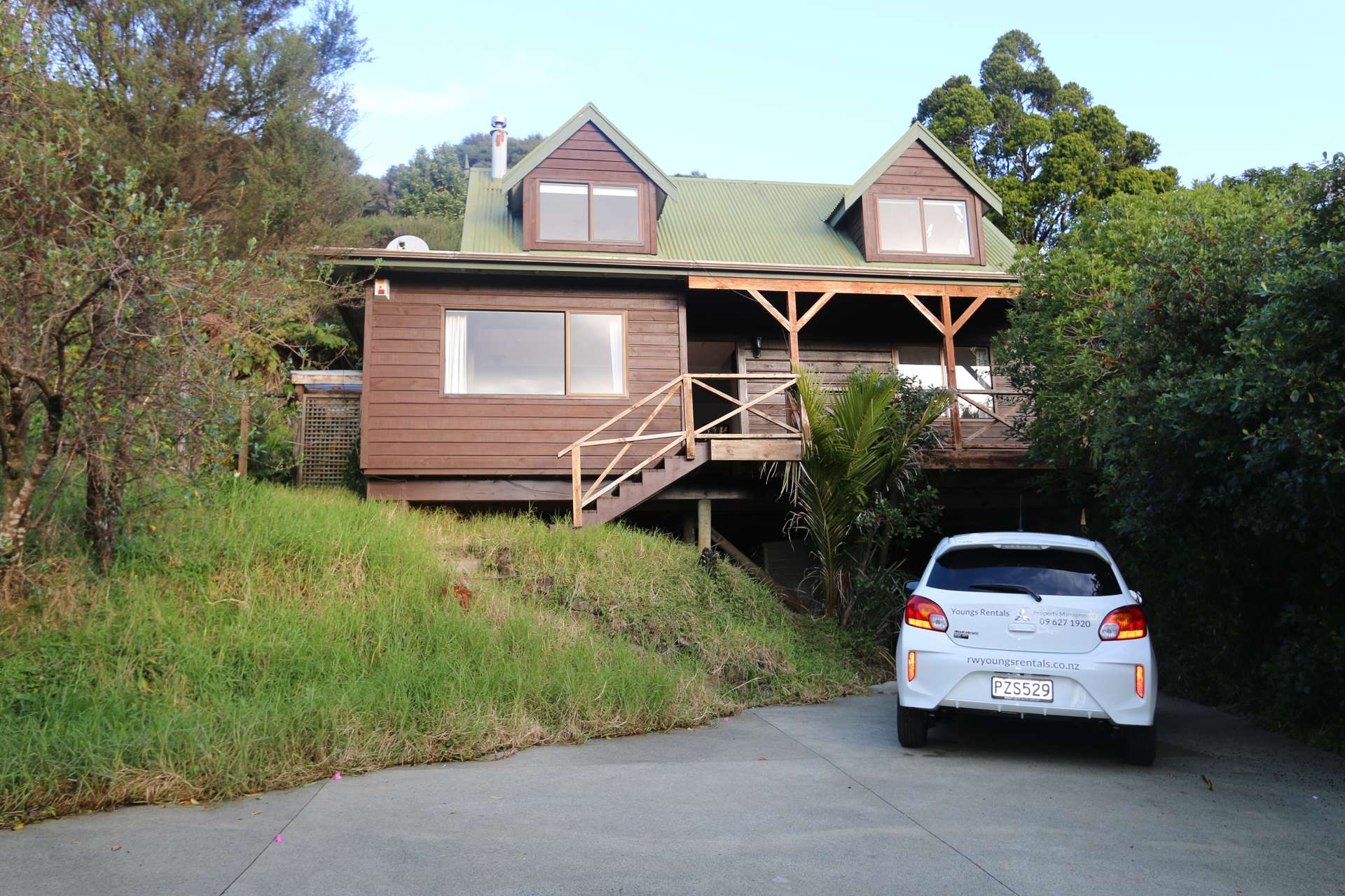 165 Lone Kauri Road Karekare_0