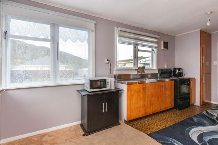 96 Hall Street Cobden_4