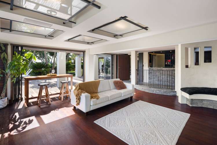 1025 River Road Queenwood_18