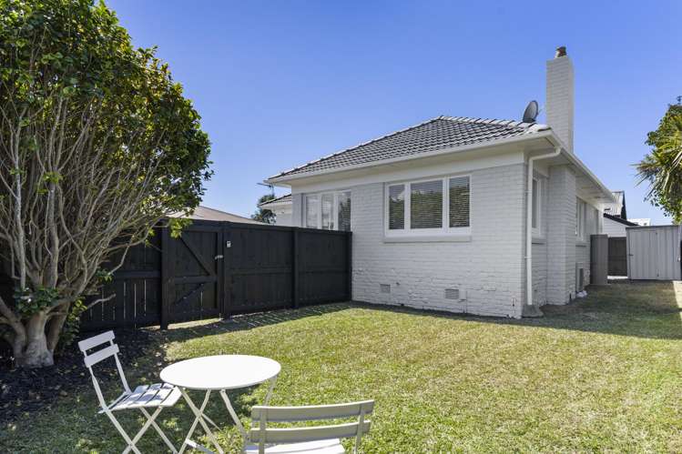 199 Point Chevalier Road Point Chevalier_18