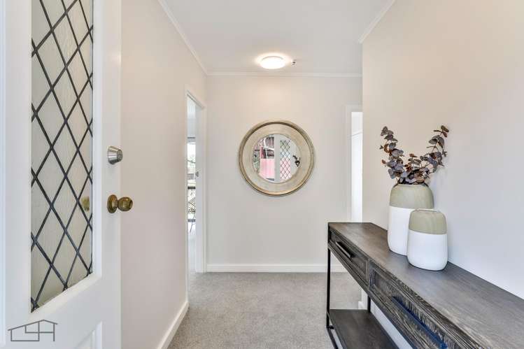 33 Cron Avenue Te Atatu South_18